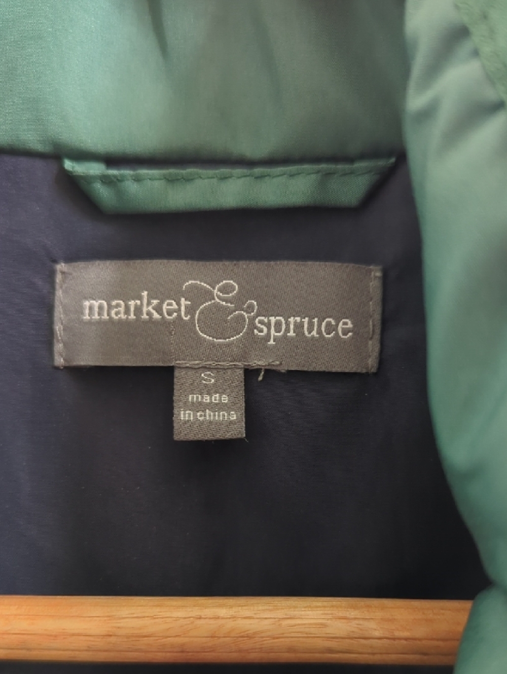 Market & Spruce Quilted Sleeveless Vest in Teal - Picture 2 of 6
